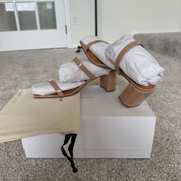 New In Box BY FAR Nude Tanya Heels - Picture 2 of 7